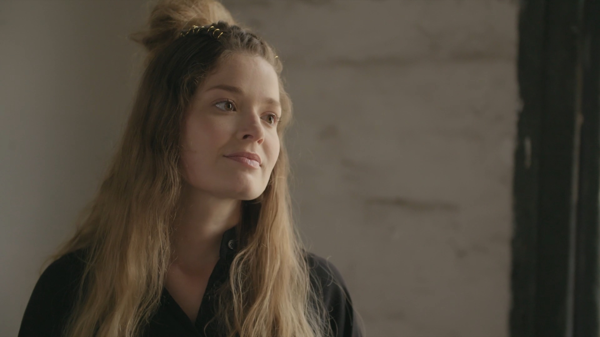 Loud + Clear Still 17